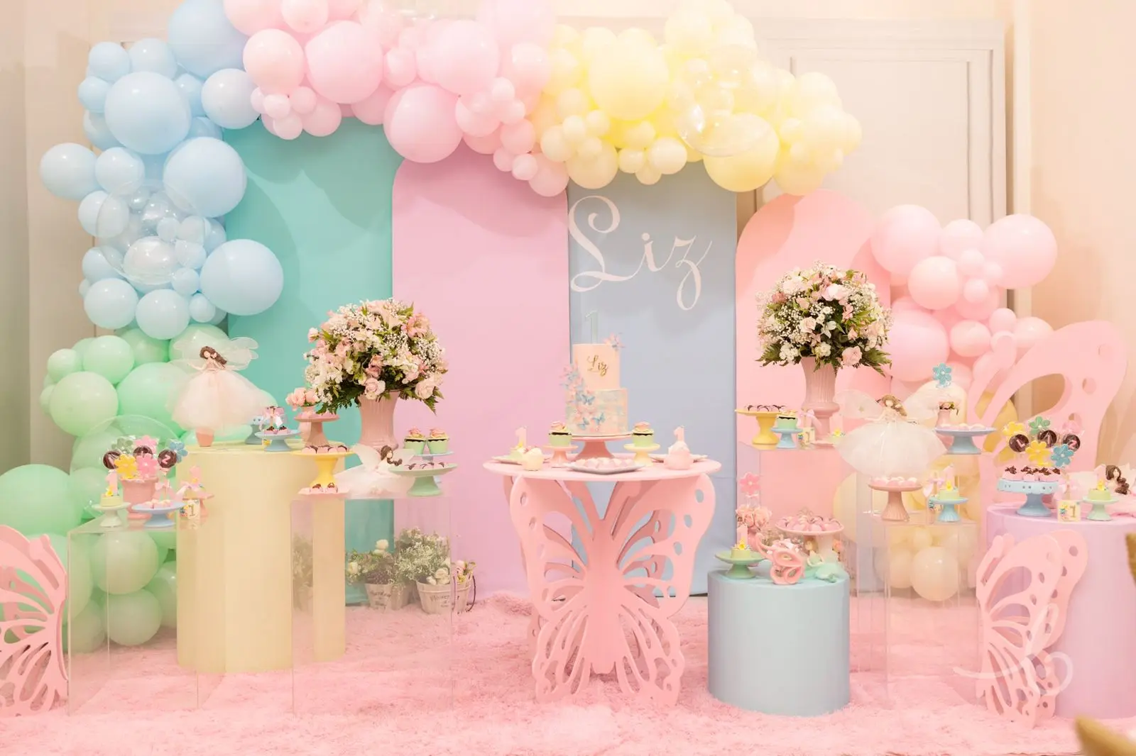 Decoração de festa tema Borboletas em Joinville e região