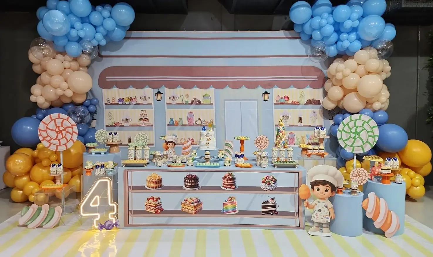 Decoração real tema Confeitaria da Festas By Valkiria